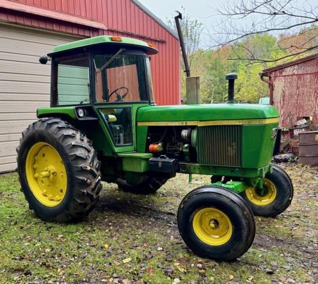 Image of John Deere 4230 equipment image 3