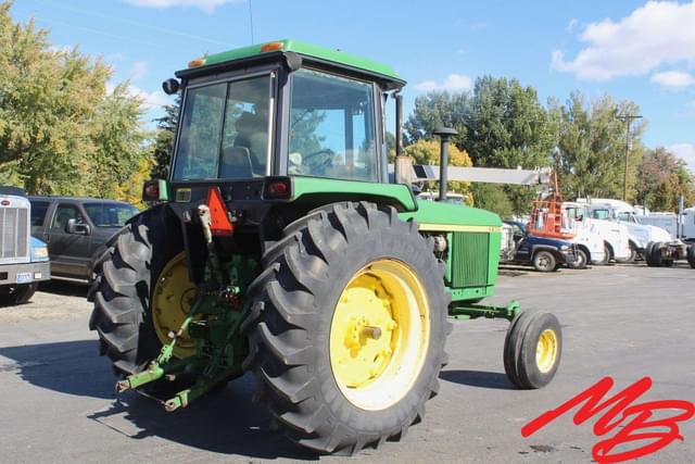 Image of John Deere 4230 equipment image 4