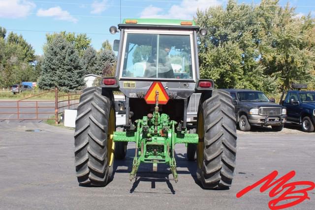 Image of John Deere 4230 equipment image 3