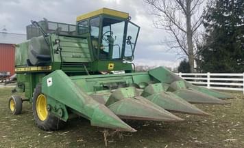 Main image John Deere 4400