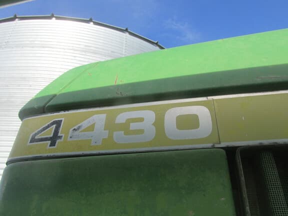 Image of John Deere 4430 equipment image 1