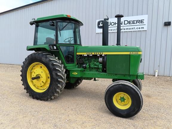 Image of John Deere 4430 Primary image