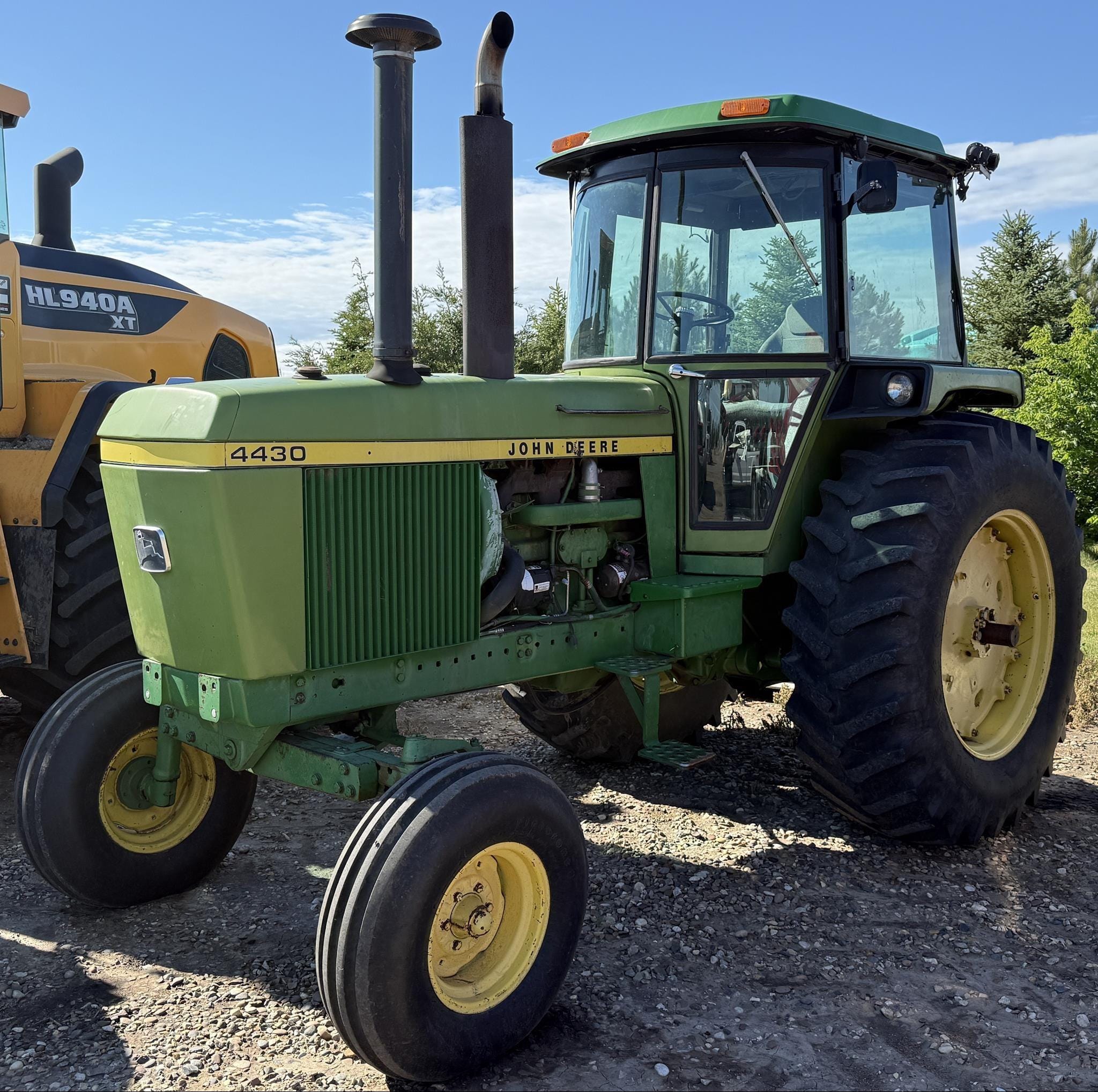1974 John Deere 4430 Equipment Image0
