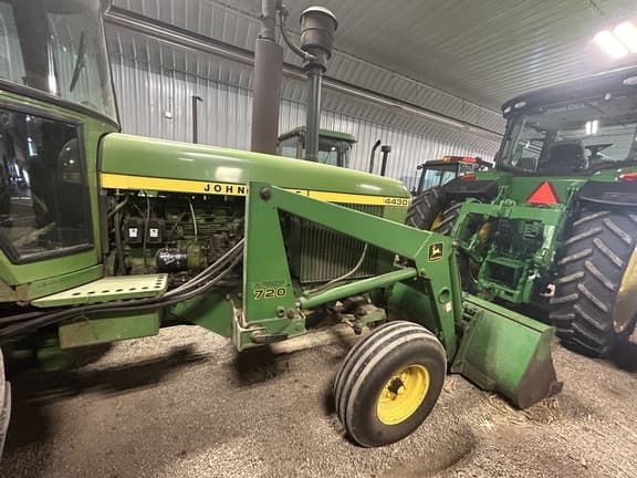 Image of John Deere 4430 equipment image 2