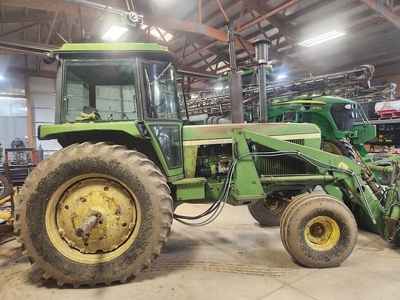 Image of John Deere 4430 equipment image 1