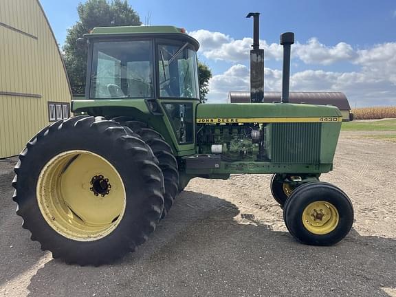 Image of John Deere 4430 equipment image 1