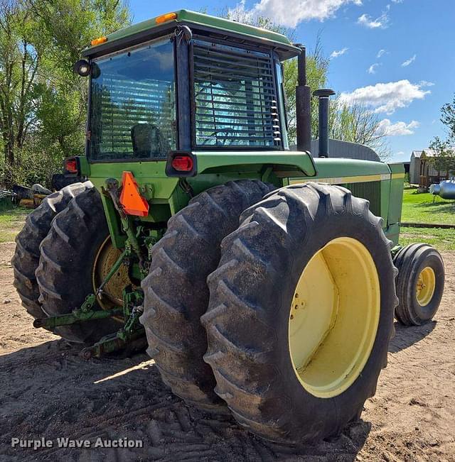 Image of John Deere 4430 equipment image 4