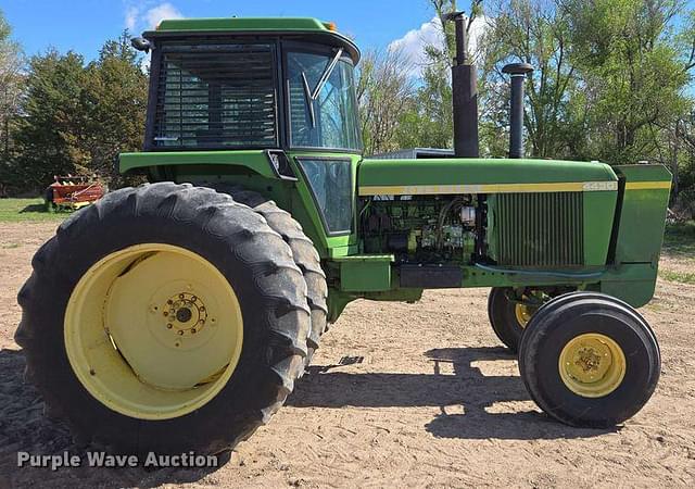 Image of John Deere 4430 equipment image 3