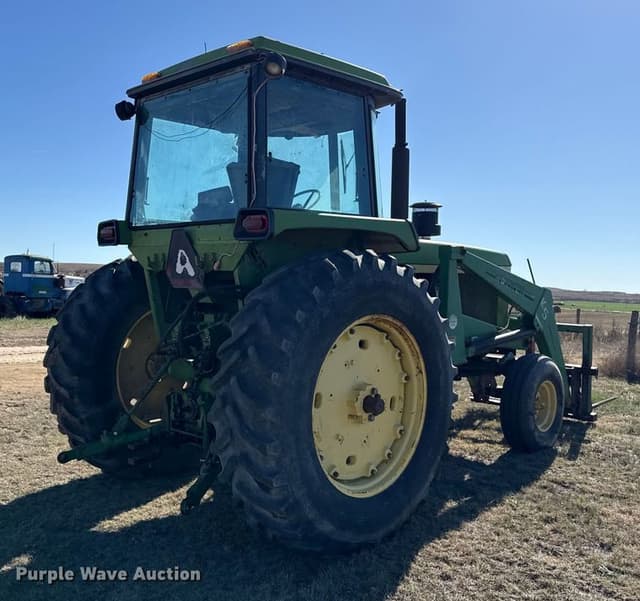 Image of John Deere 4430 equipment image 4