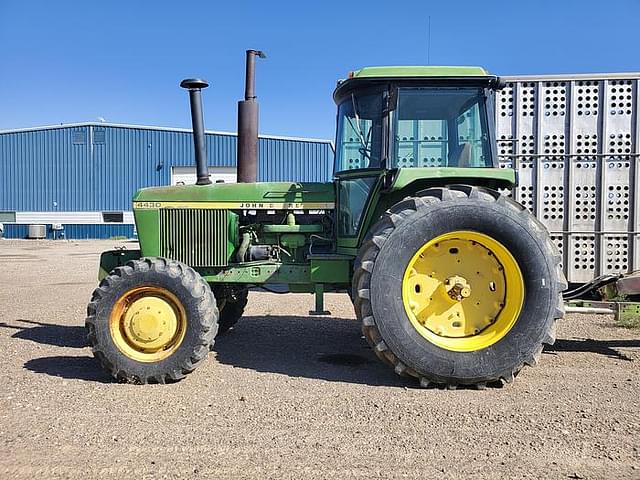 Image of John Deere 4430 equipment image 1