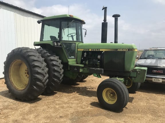 Main image John Deere 4640