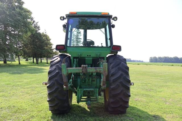 Image of John Deere 4630 equipment image 3