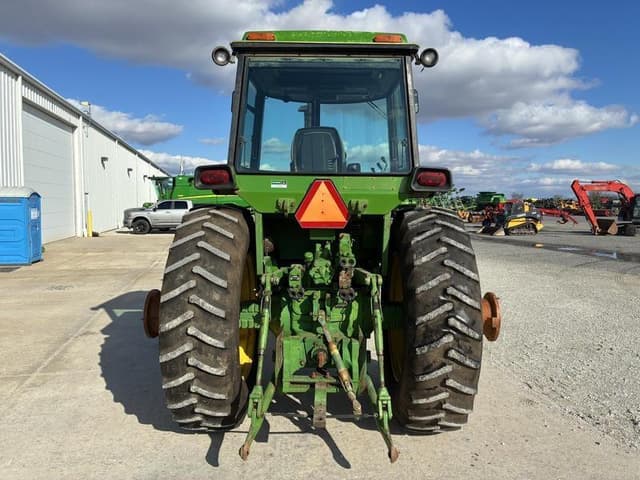 Image of John Deere 4630 equipment image 4