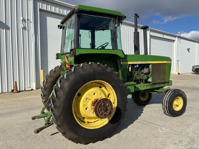 Image of John Deere 4630 equipment image 3