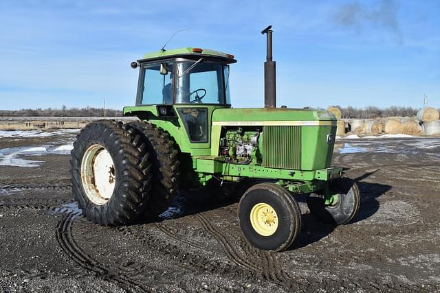 Image of John Deere 4630 equipment image 1