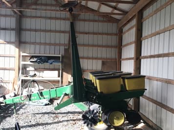 Main image John Deere 7000