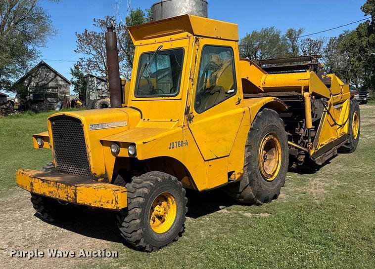 Image of John Deere 760A Primary image