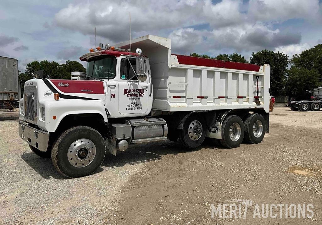 Image of Mack RS600L Primary image
