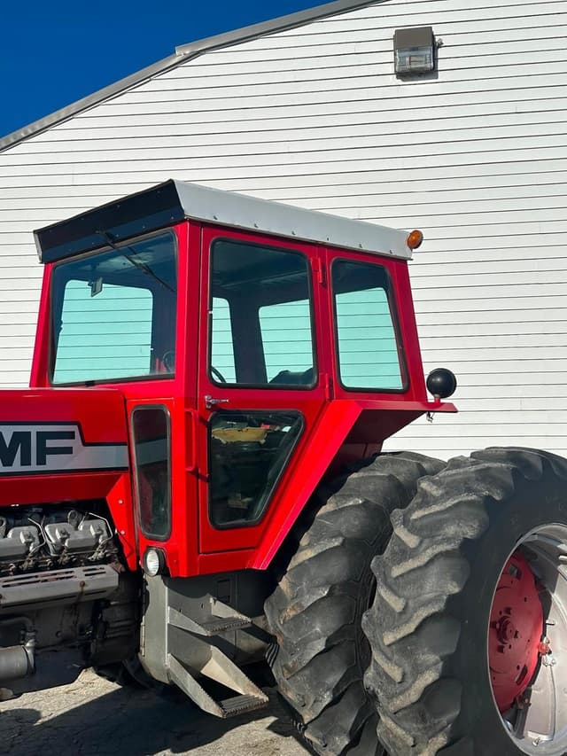 Image of Massey Ferguson 1155 equipment image 2