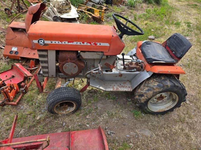 Image of Massey Ferguson 12 equipment image 1