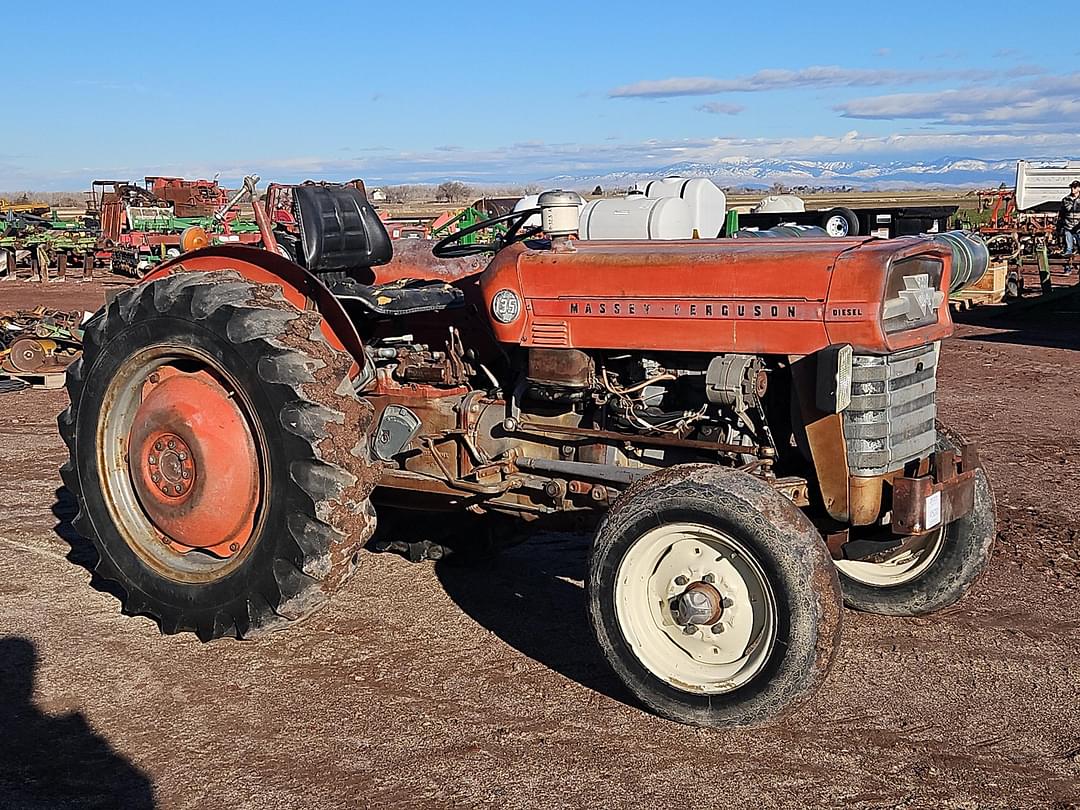 Image of Massey Ferguson 135 Primary image