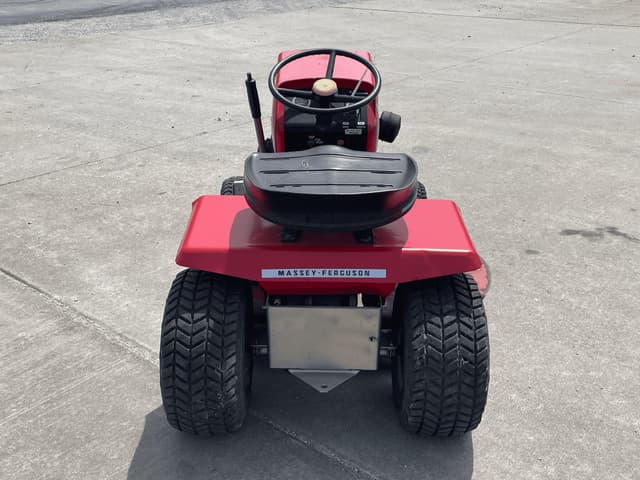 Image of Massey Ferguson 8 equipment image 3
