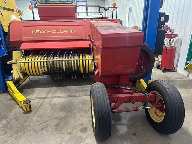 Image of New Holland 1283SP equipment image 1