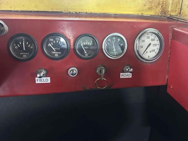 Image of New Holland 1283SP equipment image 2