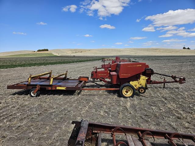 Image of New Holland 276 equipment image 3