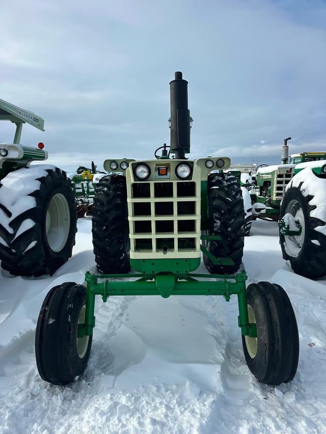 Image of Oliver 1955 equipment image 2