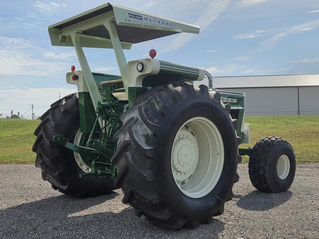 Image of Oliver 2255 equipment image 4