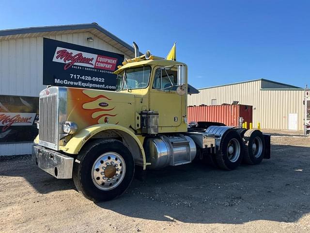 Image of Peterbilt 359 equipment image 1