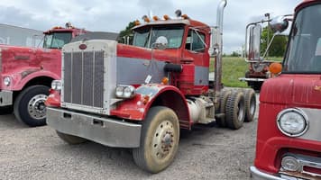 Main image Peterbilt 359