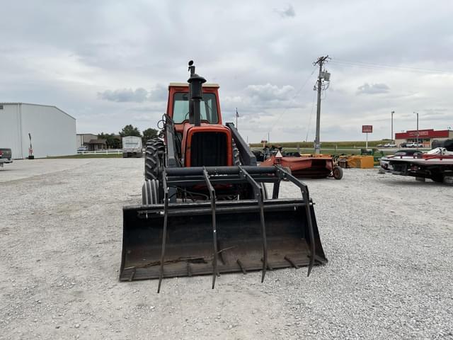 Image of Allis Chalmers 7040 equipment image 4
