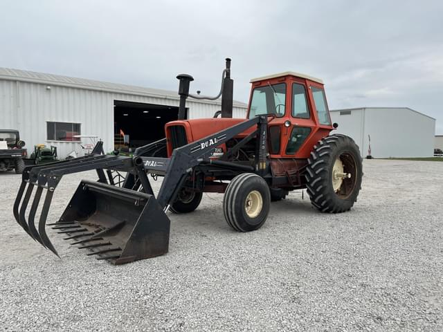 Image of Allis Chalmers 7040 equipment image 1