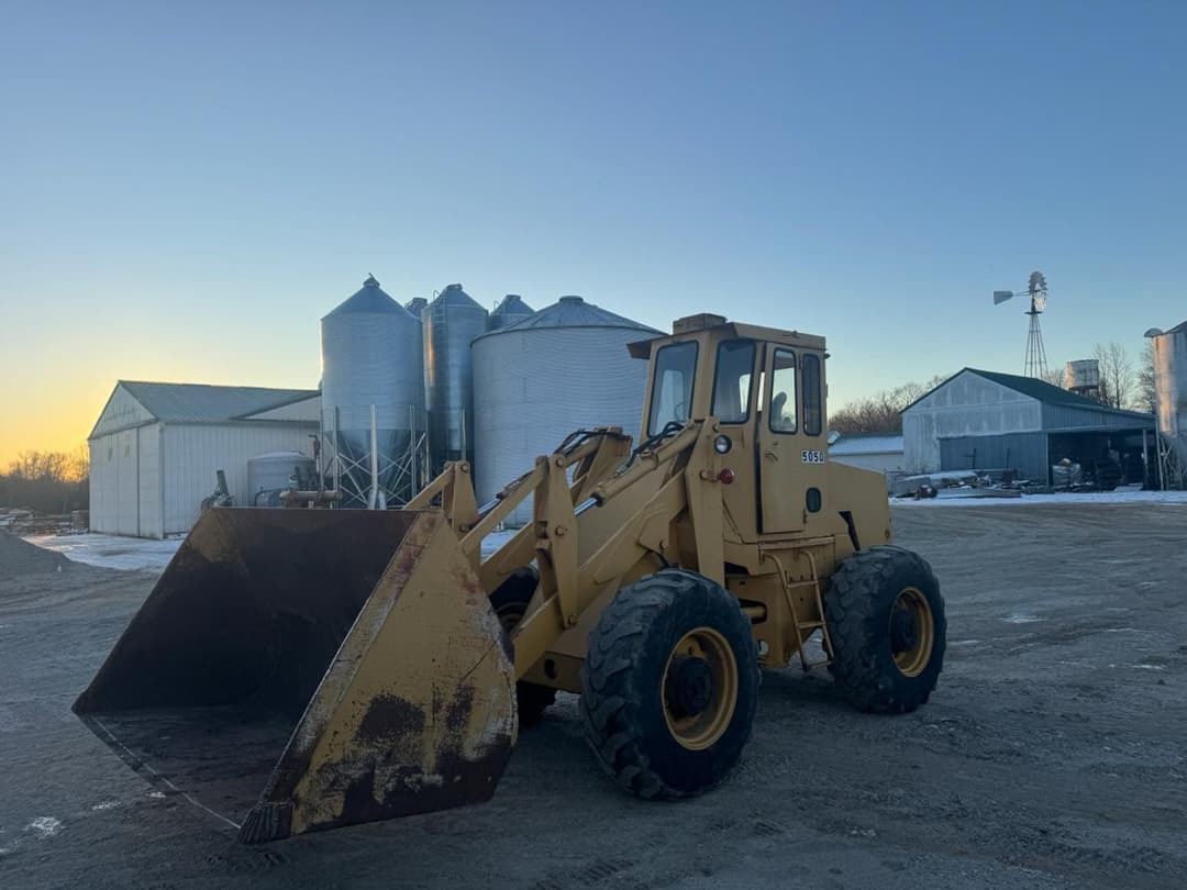 Image of Allis Chalmers 840 Primary image