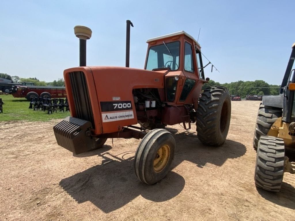 Main image Allis Chalmers 7000