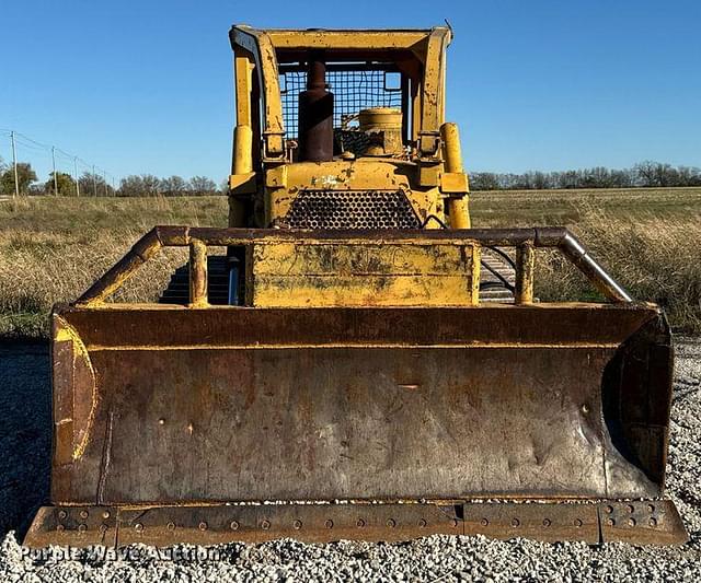 Image of Caterpillar D6C equipment image 1