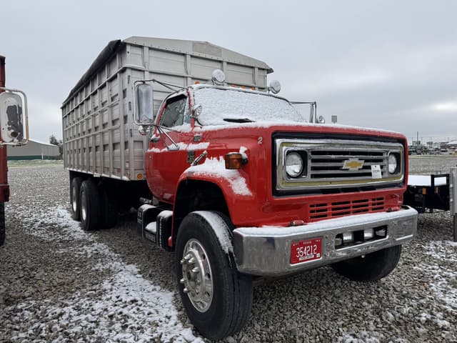 Image of Chevrolet C65 equipment image 2