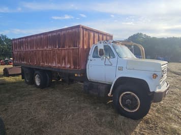 Main image Chevrolet C65