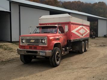 Main image Chevrolet C65