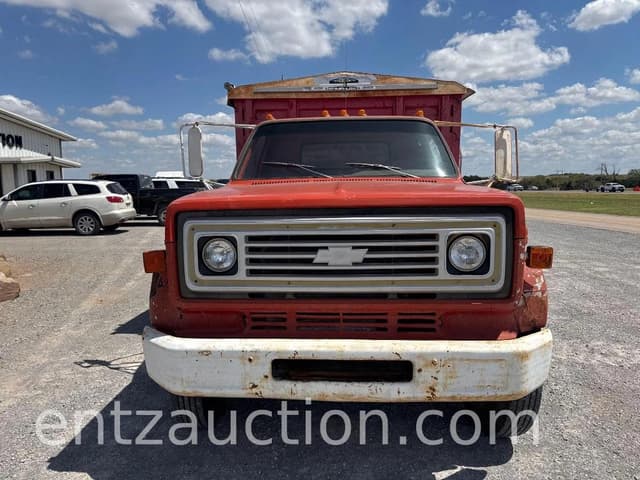 Image of Chevrolet C65 equipment image 1