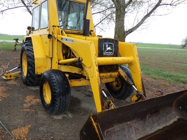 Image of John Deere 500C equipment image 1