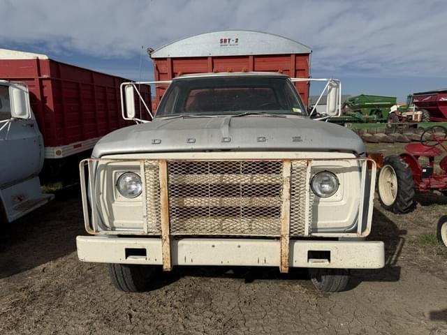 Image of Dodge D600 equipment image 1