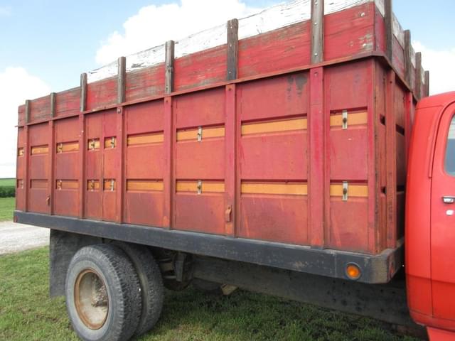 Image of Dodge 600 equipment image 1