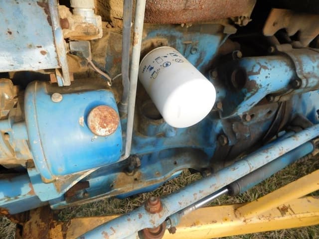 Image of Ford 3000 equipment image 3