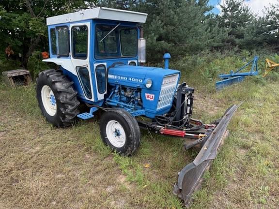 Image of Ford 4000SU Image 0