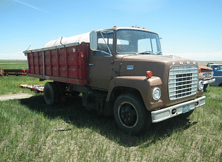 1975 Ford 600 Equipment Image0