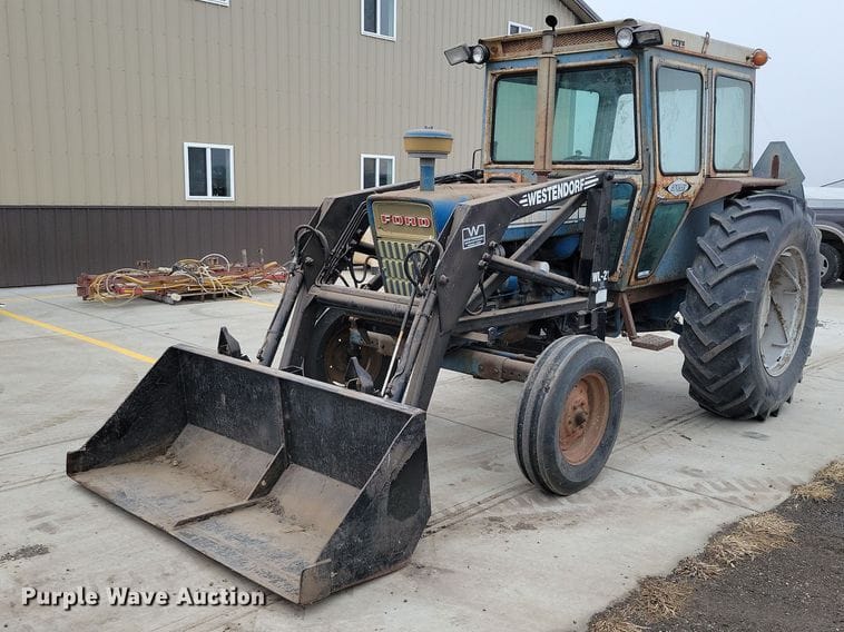1975 Ford 7000 Equipment Image0