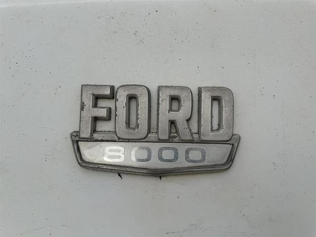 Thumbnail image Ford 8000 20